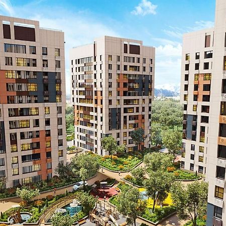 Halal-Apartamenty Рядом Трц Megaalma-Ata Esterno foto