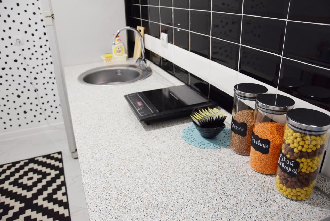 Halal-Apartamenty Рядом Трц Megaalma-Ata Esterno foto